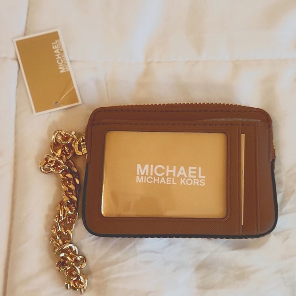 MICHAEL KORS JET SET ZIP AROUND CHAIN CARD CASE NWT - Picture 2 of 5